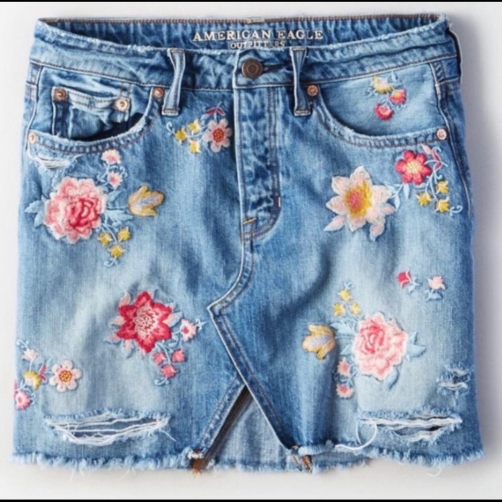 American eagle foral Jean Skirt